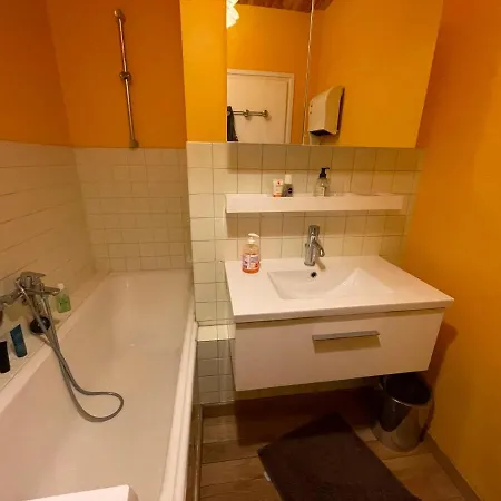 Sur Piste A Praloup * Uvernet-Fours